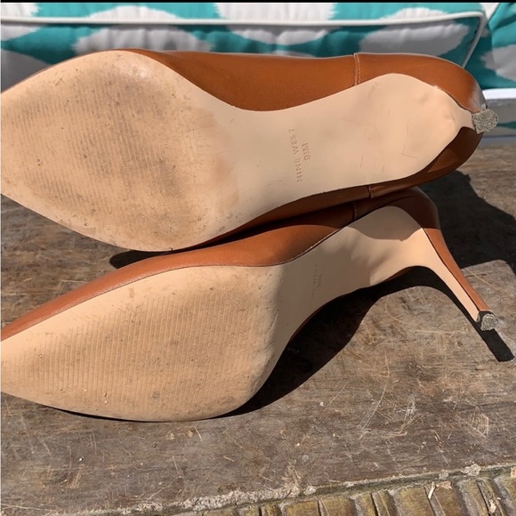 Nine West booties - Picture 5 of 9